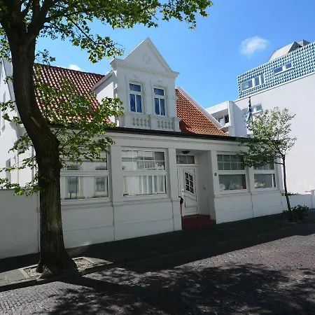 Lenz Apartment